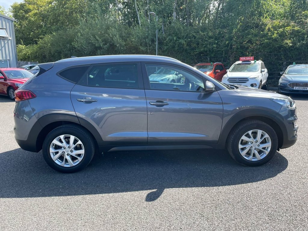 Hyundai Tucson 1.6L Se Nav DU69WNO Grey #2