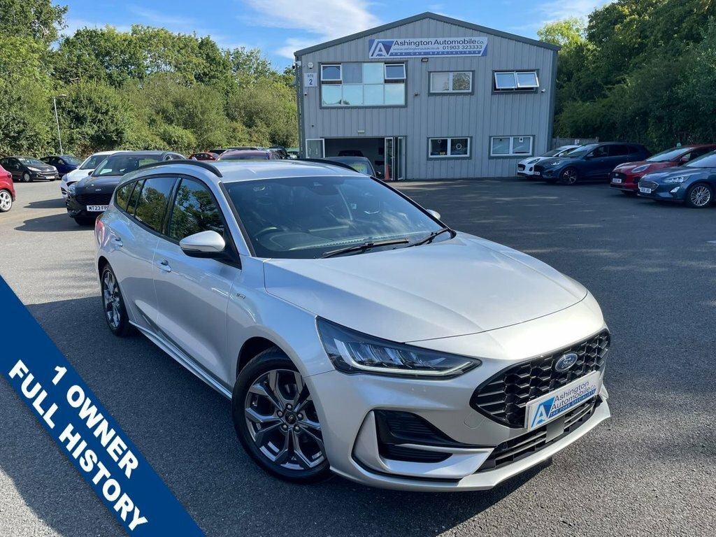 Ford Focus 1L St-line Silver
