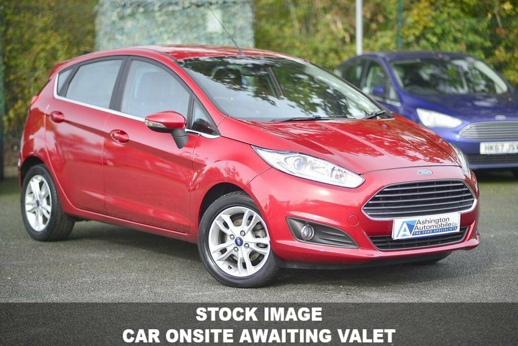 Ford Fiesta 1L Zetec Red