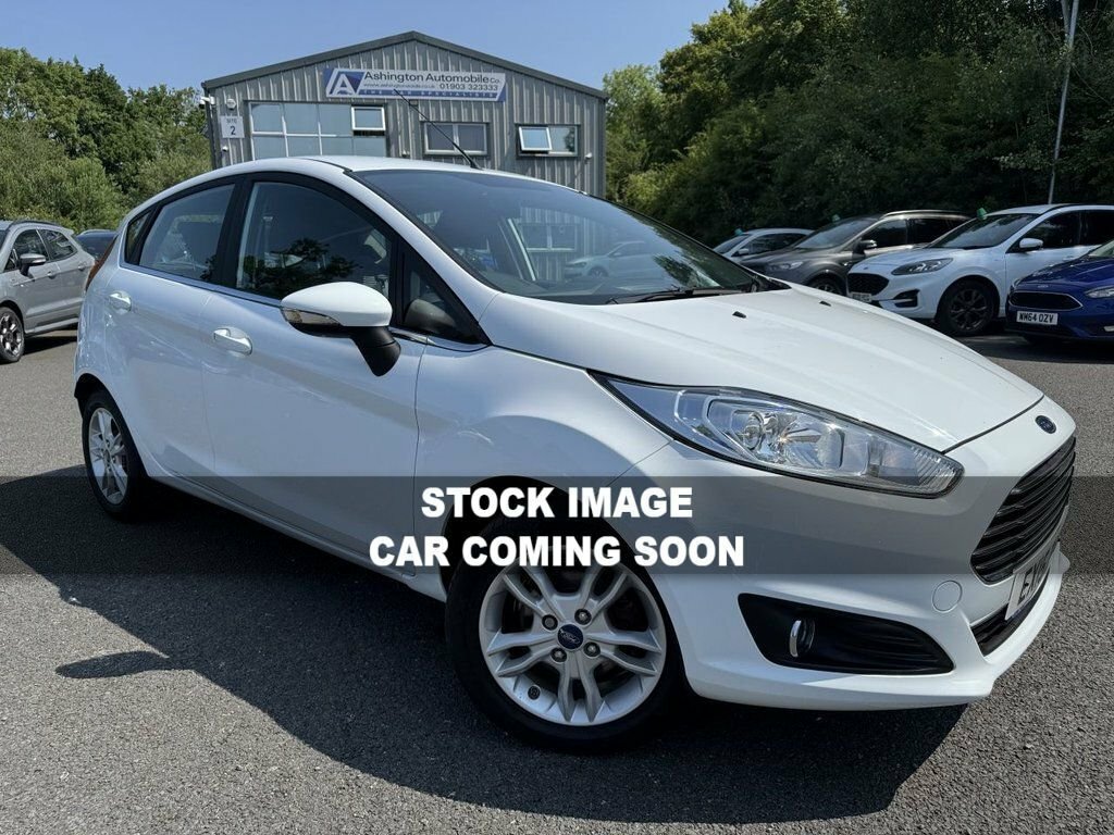 Ford Fiesta 1L Zetec White
