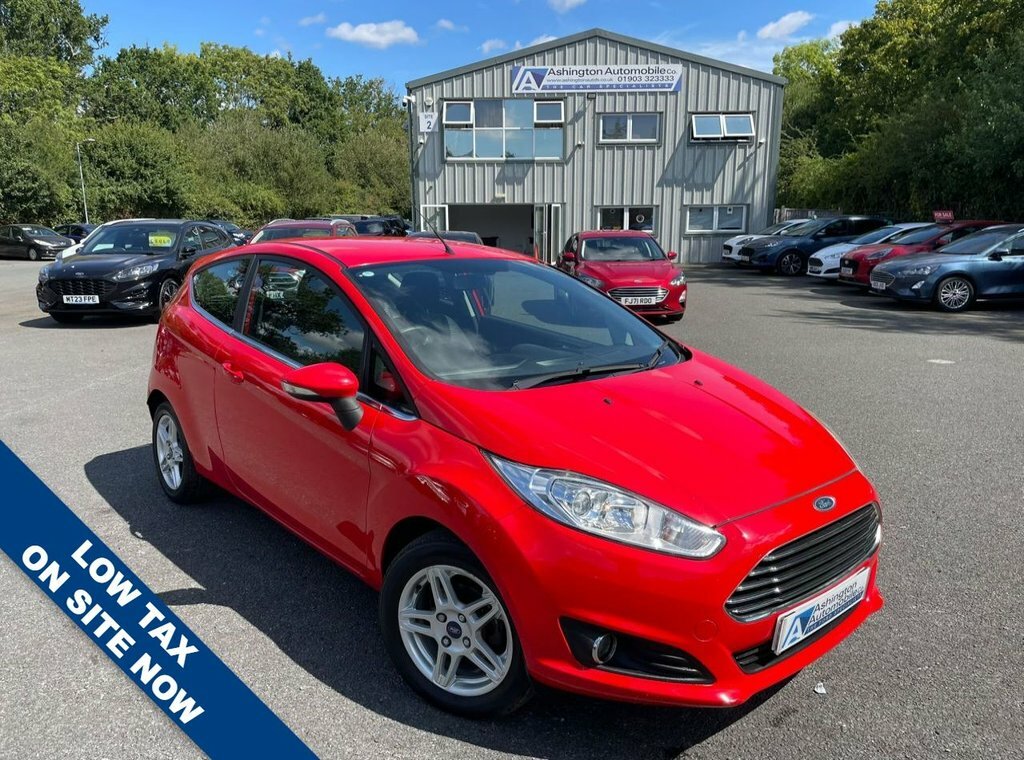 Ford Fiesta 1L Zetec Red