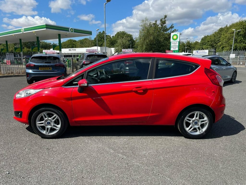 Ford Fiesta 1L Zetec Red #5
