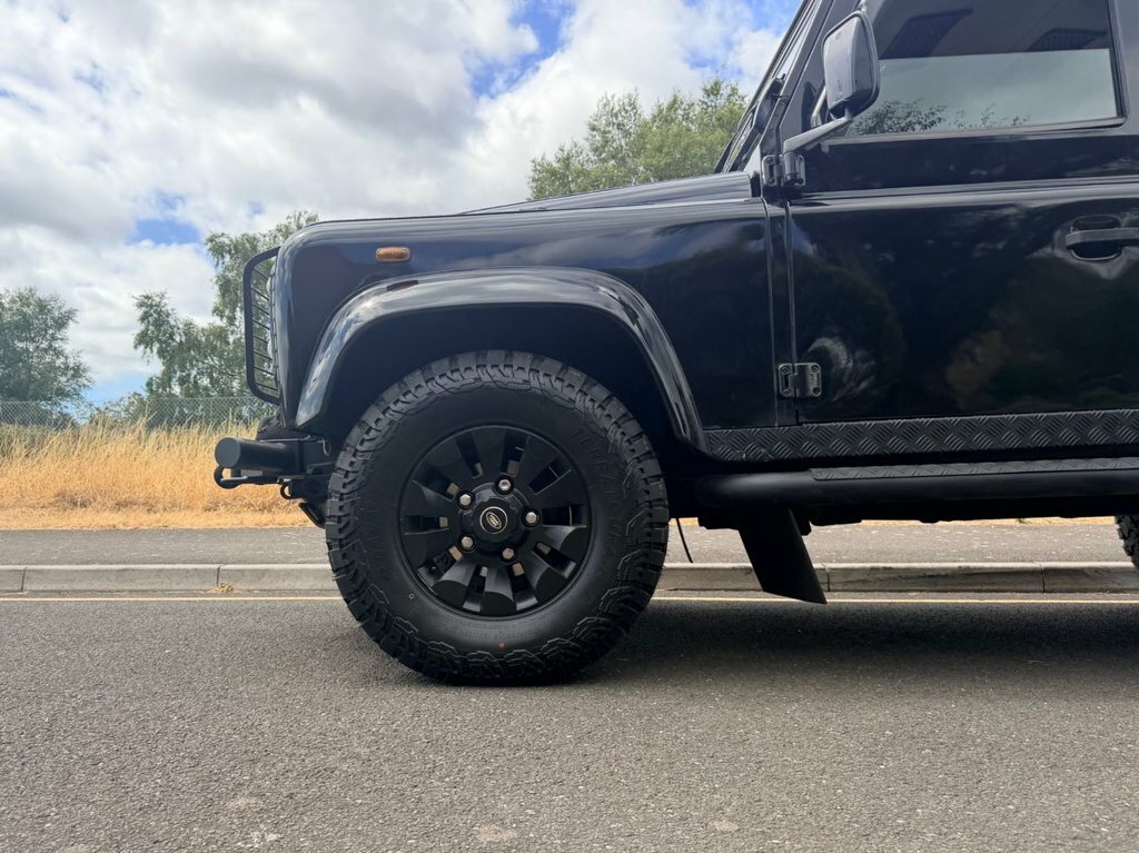 Land Rover Defender 110 Suv Black #18