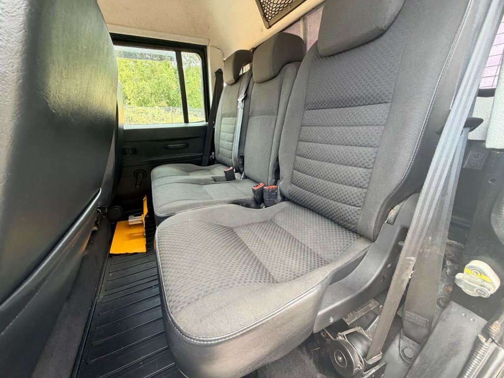 Land Rover Defender 110 Suv Black #14