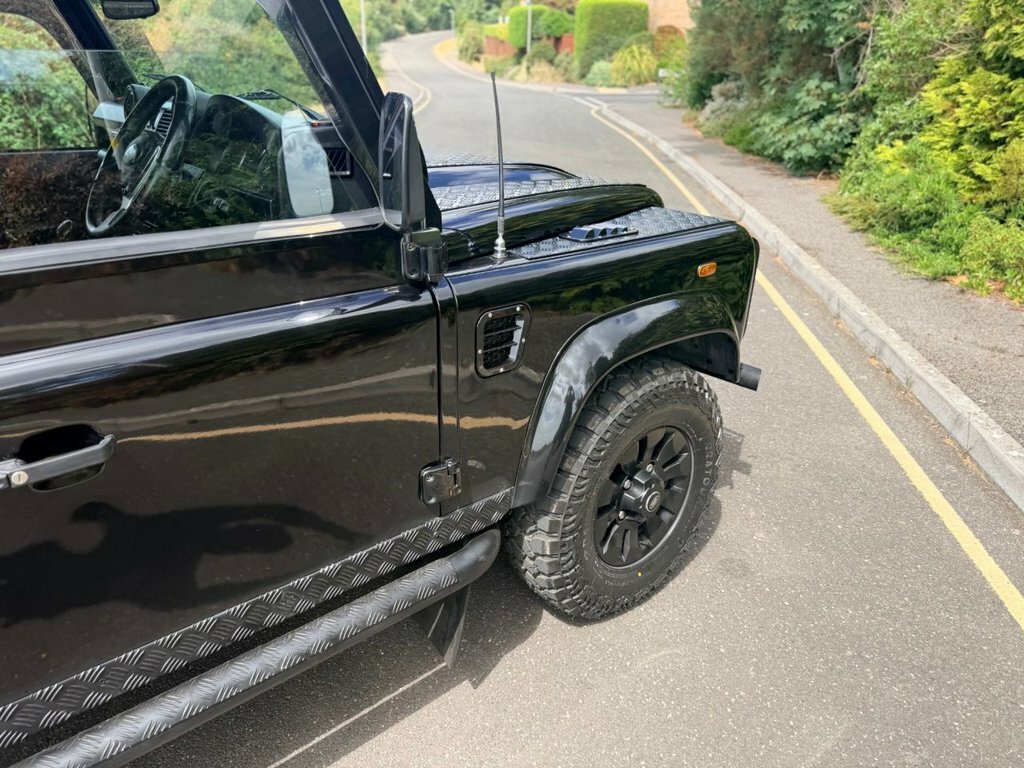 Land Rover Defender 110 Suv Black #26