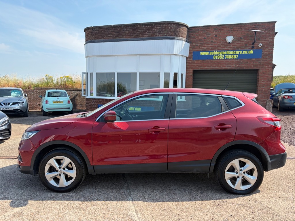 Nissan Qashqai 1.2 Dig-t Acenta YN67ZXP Red #2