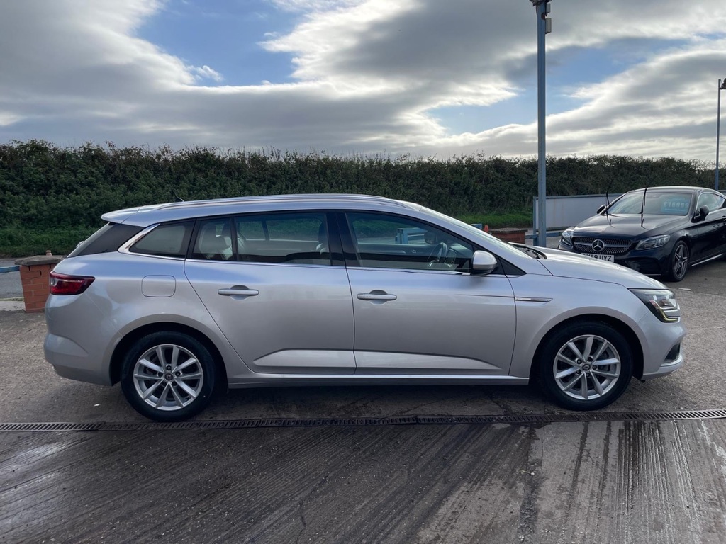 Renault Megane 1.6 Dci Dynamique Nav Silver #3