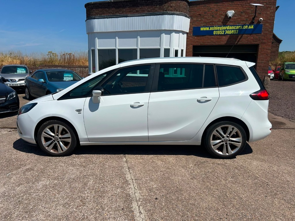 Vauxhall Zafira 1.4T Sri 7 Seater, Full Motservice Upon Sale White #2