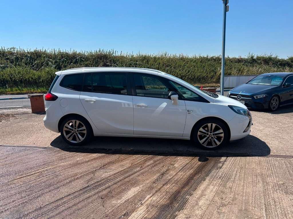 Vauxhall Zafira 1.4T Sri 7 Seater, Full Motservice Upon Sale White #3