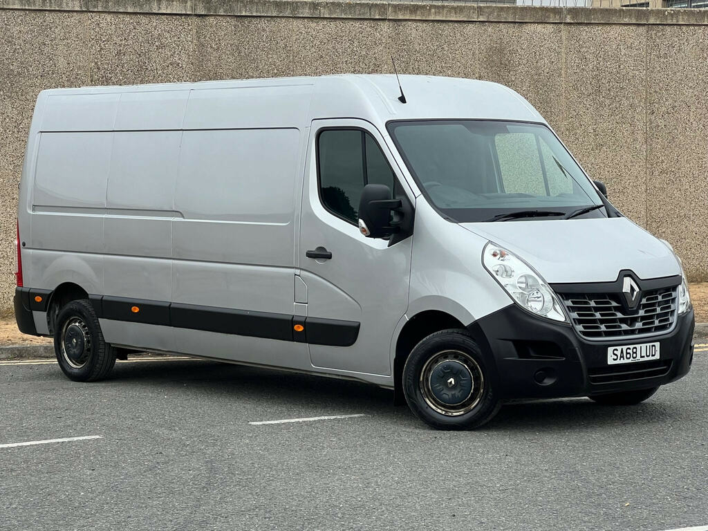 Renault Master 2.3 Dci 35 Business Fwd Lwb Medium Roof Euro 6 Grey