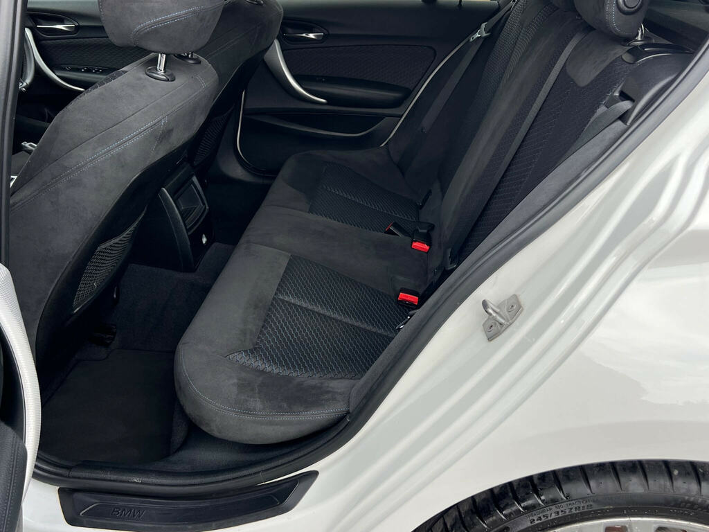BMW 1 Series 118I Se Hatchback White #18