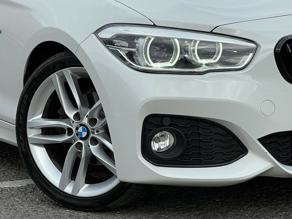 BMW 1 Series 118I Se Hatchback White #29