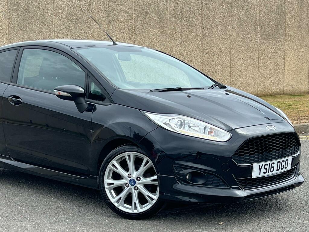 Ford Fiesta 1.5 Tdci Zetec S Euro 6 Black #4