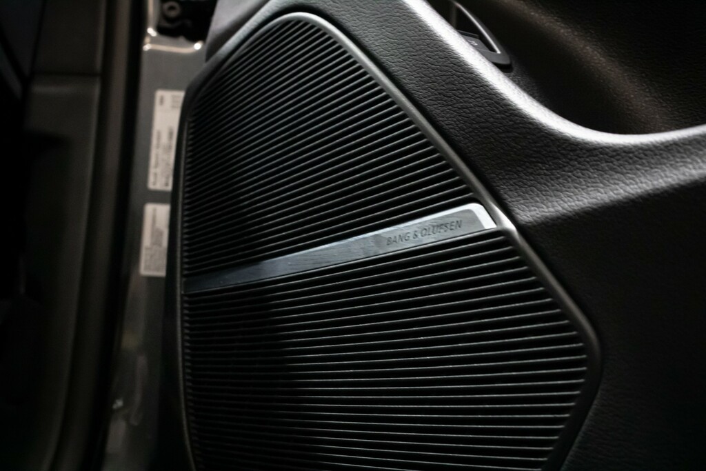Audi RSQ8 Audi Rs Q8 Estate Tfsi 640 Quattro Perform Carbon Grey #21