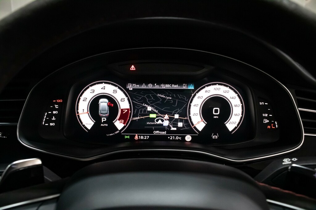 Audi RSQ8 Audi Rs Q8 Estate Tfsi 640 Quattro Perform Carbon Grey #44