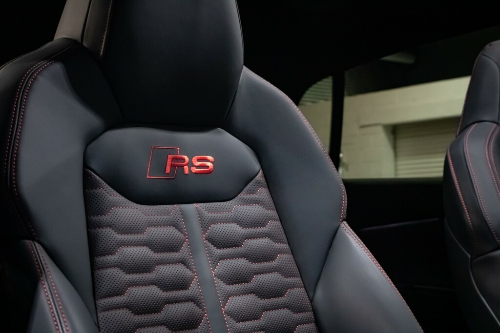 Audi RSQ8 Audi Rs Q8 Estate Tfsi 640 Quattro Perform Carbon Grey #28
