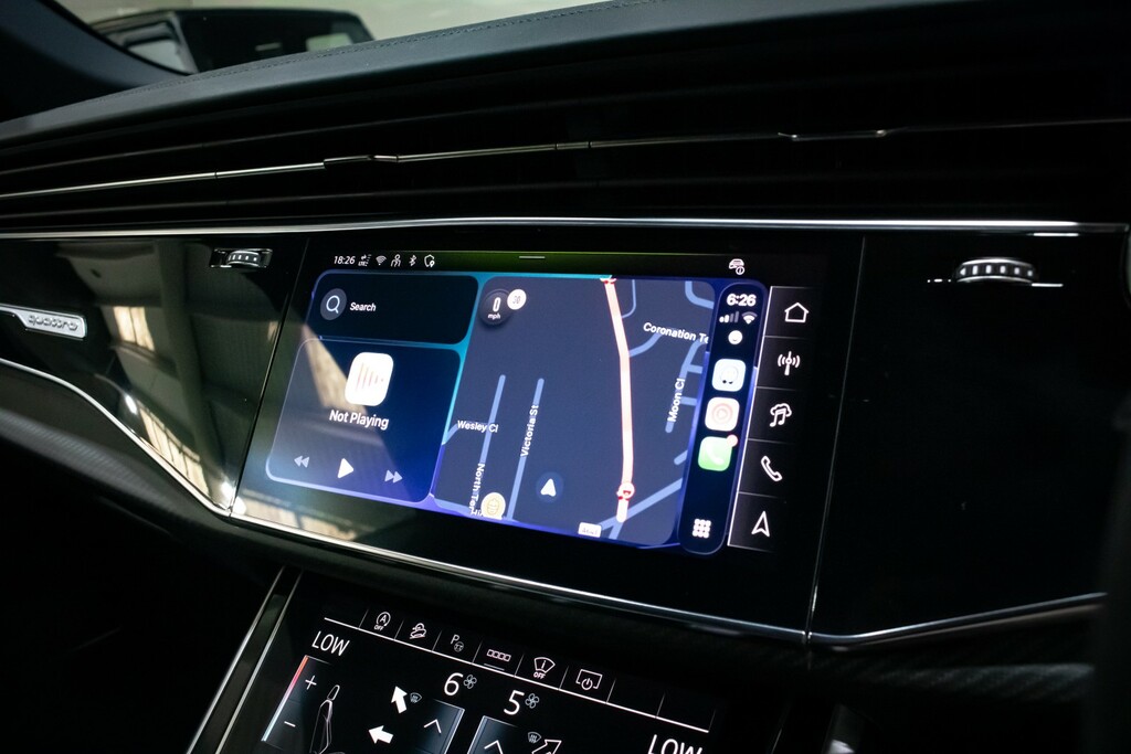 Audi RSQ8 Audi Rs Q8 Estate Tfsi 640 Quattro Perform Carbon Grey #37