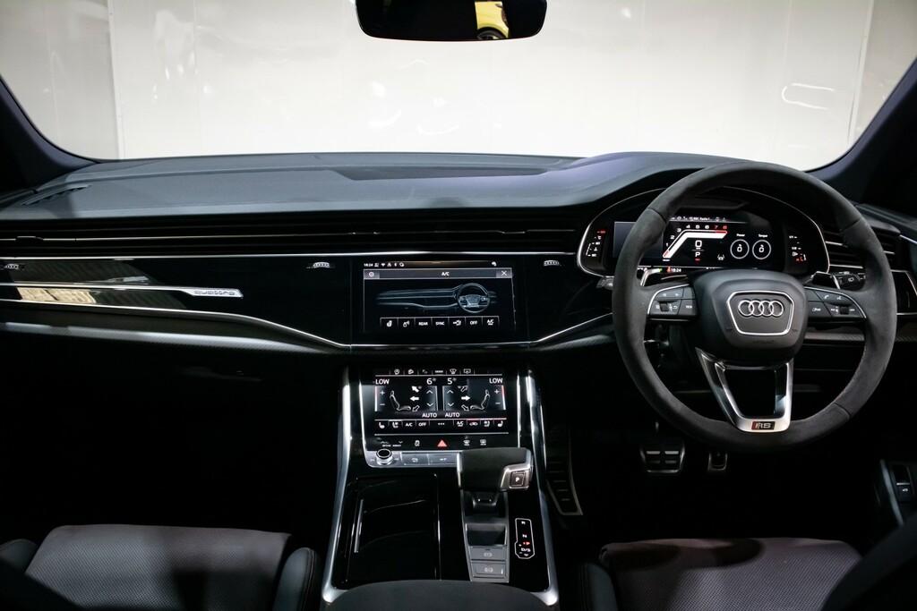 Audi RSQ8 Audi Rs Q8 Estate Tfsi 640 Quattro Perform Carbon Grey #30