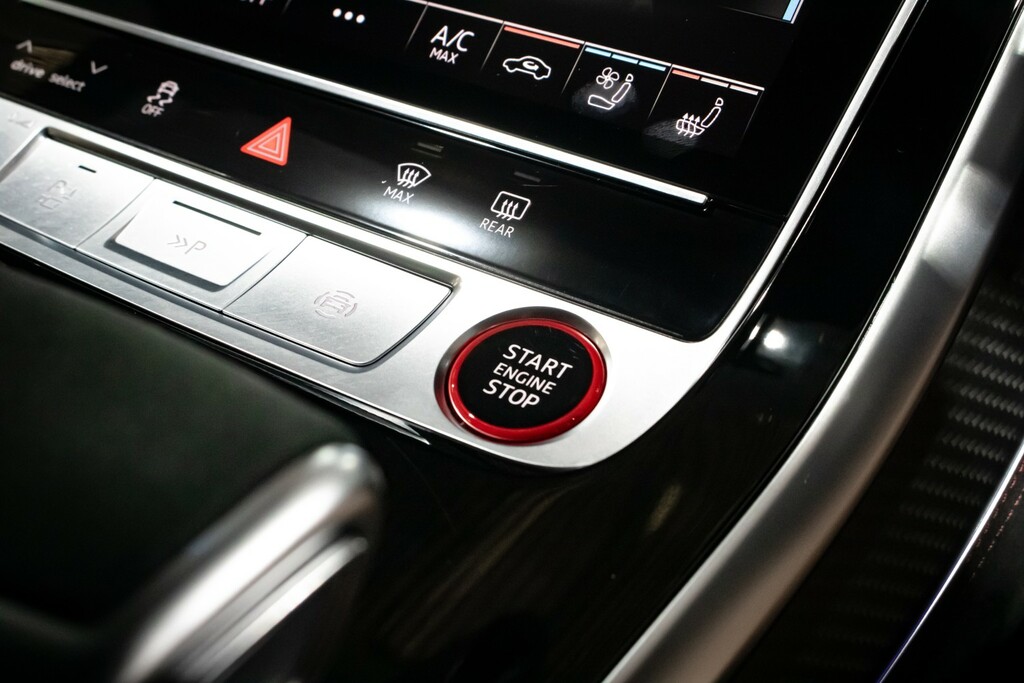 Audi RSQ8 Audi Rs Q8 Estate Tfsi 640 Quattro Perform Carbon Grey #41