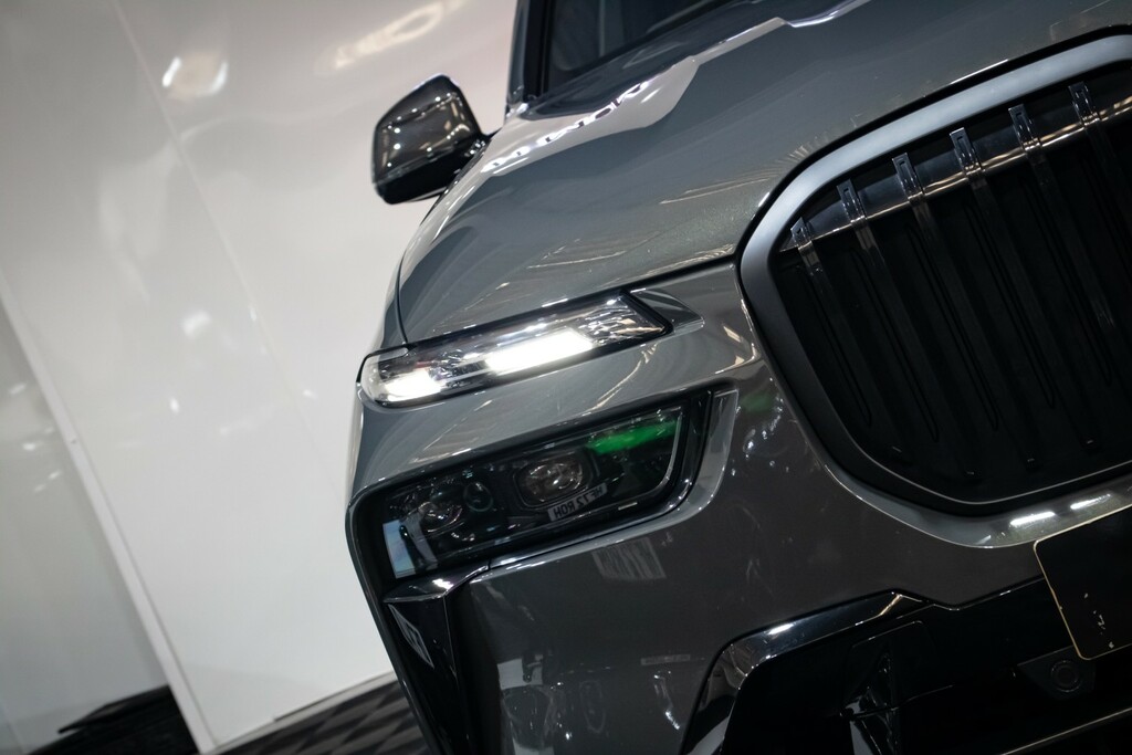 BMW X7 3.0 X7 Xdrive40d M Sport Grey #4