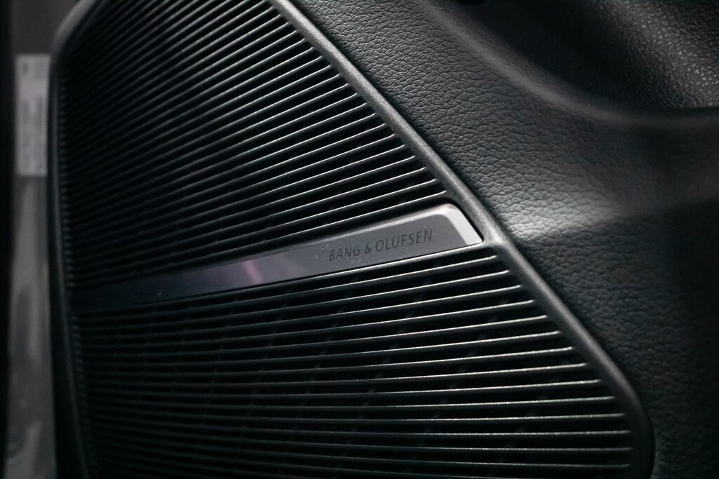 Audi RSQ8 4L Null Grey #17