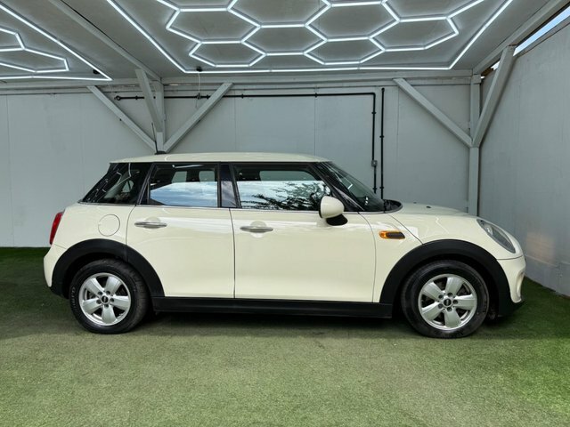 Mini Hatch 2016 1.5 Cooper D Euro 6 Ss LO16VUS White #5