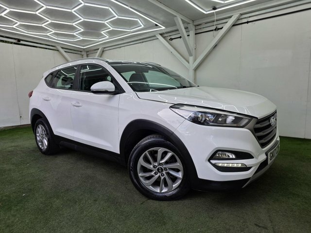 Hyundai Tucson 2017 1.7 Crdi Blue Drive Se Nav Dct Euro 6 Ss 5 White #3