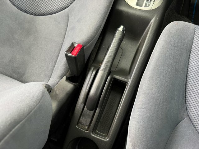 Honda Jazz 1.4 I-dsi Se Hatchback 137 G Km Silver #61