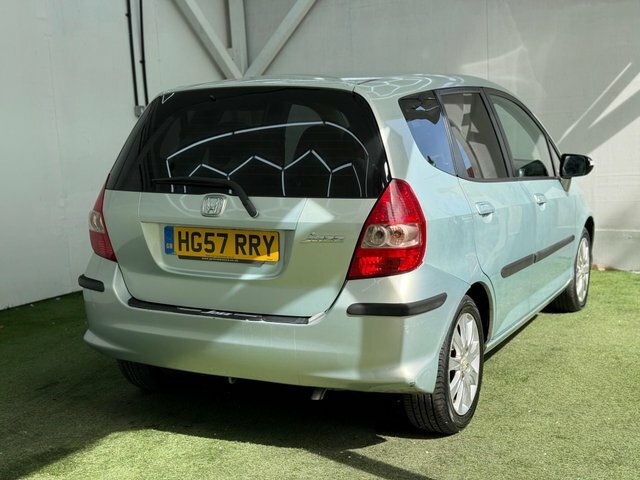 Honda Jazz 2007 1.4 I-dsi Se Cvt-7 Green #6