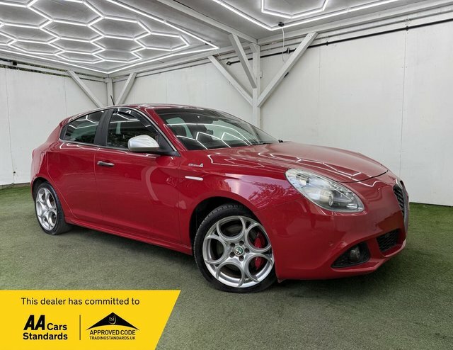 Alfa Romeo Giulietta 2015 2.0 Jtdm-2 Qv Line Hatchback Tct E Red
