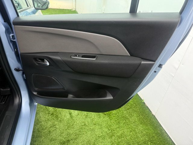 Citroen Grand C4 Picasso 1.6 Bluehdi Exclusive Eat6 Blue #23