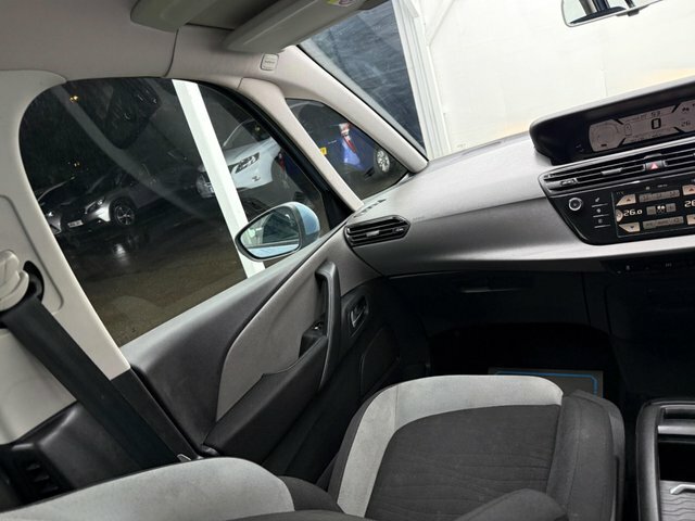 Citroen Grand C4 Picasso 1.6 Bluehdi Exclusive Eat6 Blue #42