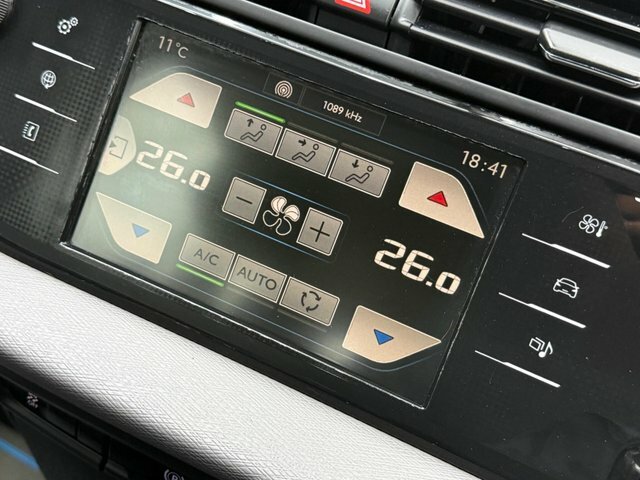 Citroen Grand C4 Picasso 1.6 Bluehdi Exclusive Eat6 Blue #54