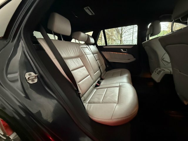 Mercedes-Benz E Class E220 Sport Cdi Blueefficiency Black #18