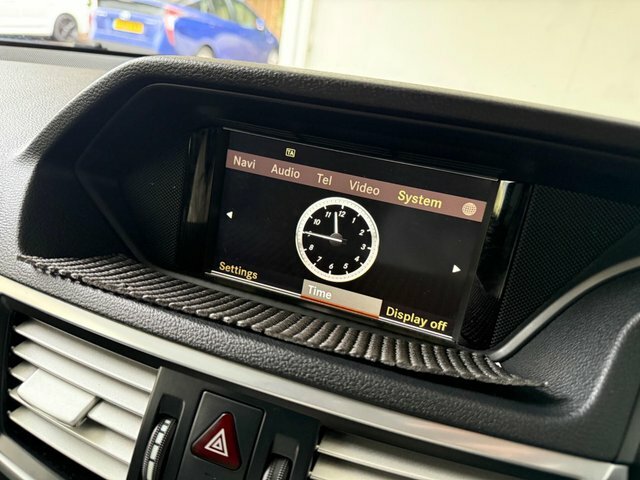 Mercedes-Benz E Class E220 Sport Cdi Blueefficiency Black #45