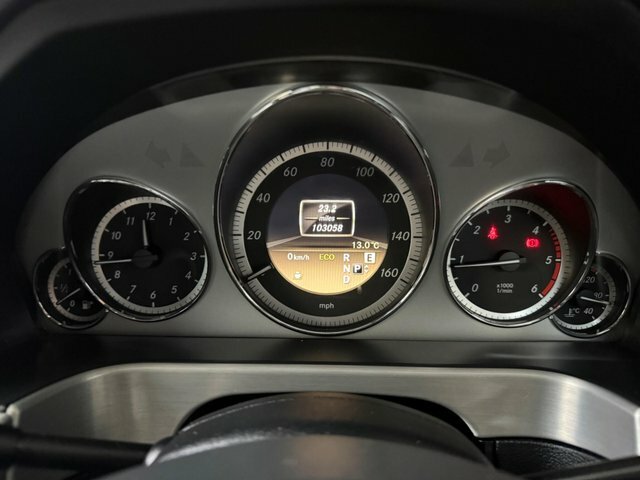 Mercedes-Benz E Class E220 Sport Cdi Blueefficiency Black #31