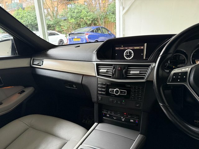 Mercedes-Benz E Class E220 Sport Cdi Blueefficiency Black #52