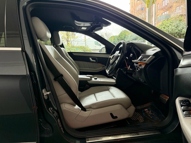 Mercedes-Benz E Class E220 Sport Cdi Blueefficiency Black #12