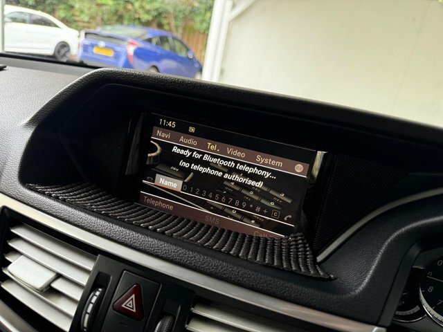 Mercedes-Benz E Class E220 Sport Cdi Blueefficiency Black #41