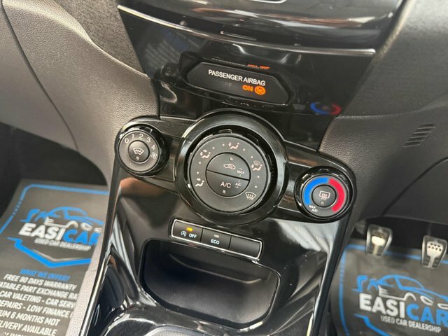 Ford Fiesta Hatchback 1.0T Ecoboost Titanium Powershift Euro 6 Blue #47