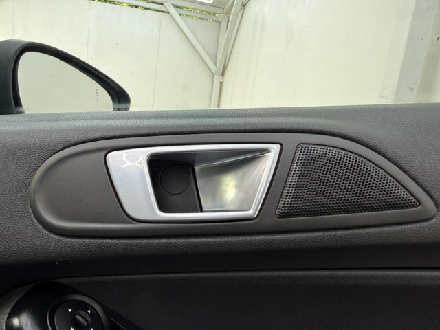 Ford Fiesta Hatchback 1.0T Ecoboost Titanium Powershift Euro 6 Blue #37