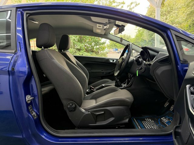 Ford Fiesta Hatchback 1.0T Ecoboost Titanium Powershift Euro 6 Blue #14