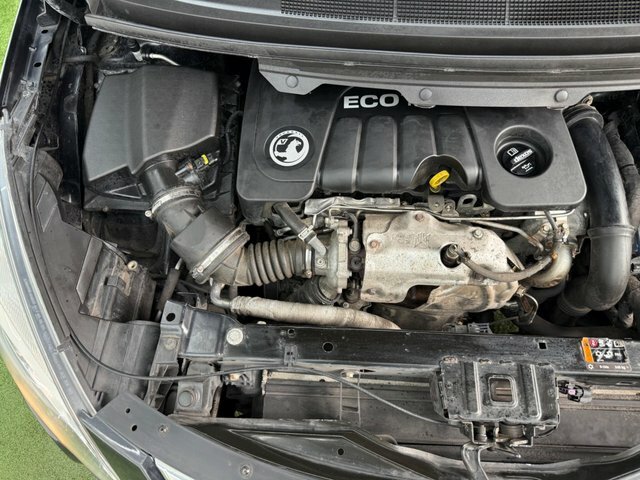 Vauxhall Zafira Tourer Tech Line Grey #13