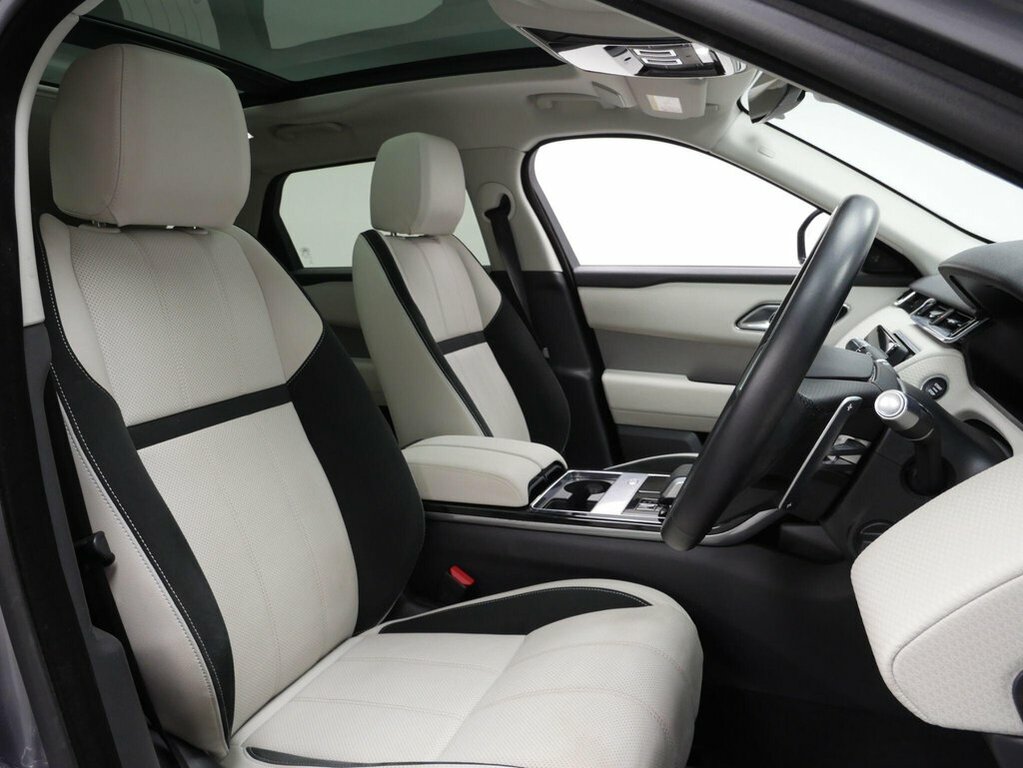 Land Rover Range Rover Velar For Sale In Little Gaddesden BC22JBE Grey #4