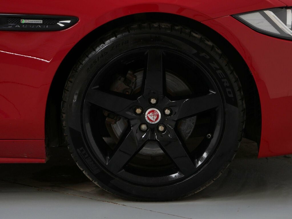 Jaguar XE 2.0 P250i Se Saloon Euro 6 Ss Black #9