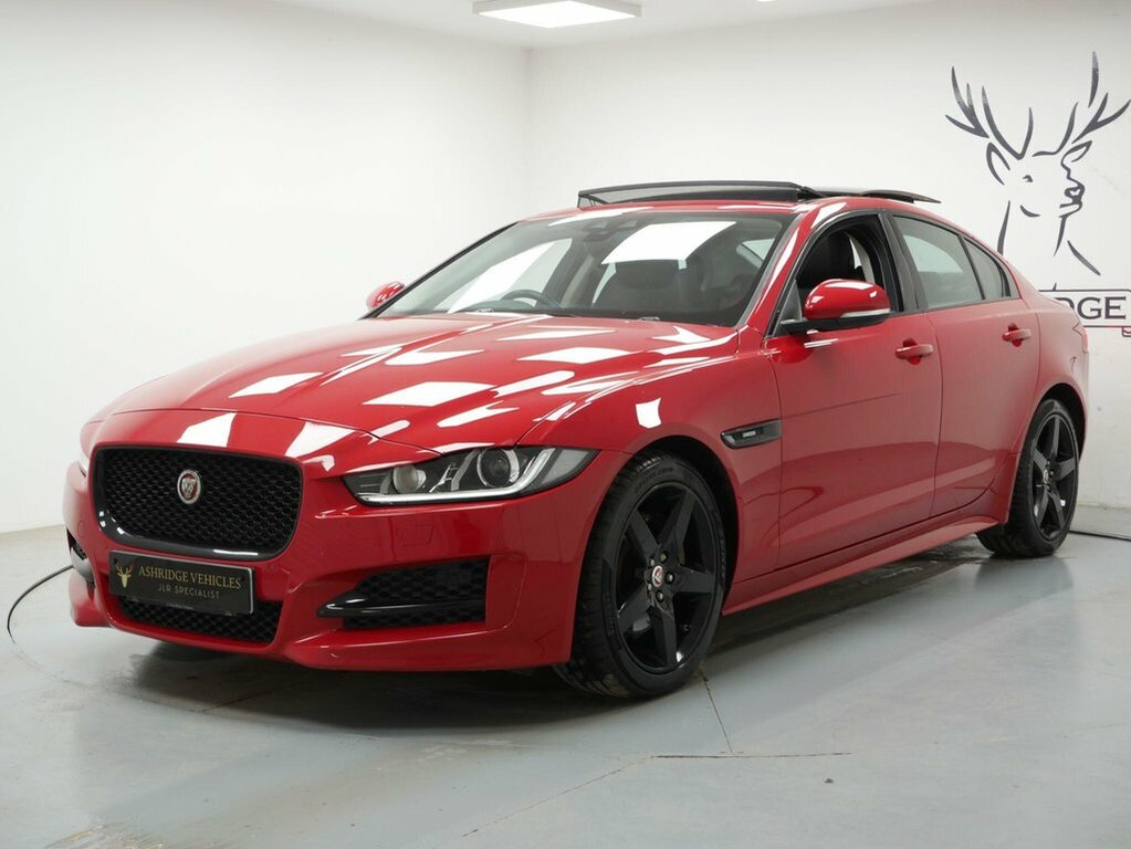 Jaguar XE For Sale In Little Gaddesden Red #3