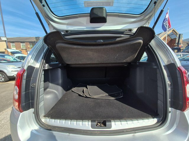 Dacia Duster 1.5 Dci Ambiance Suv White #9
