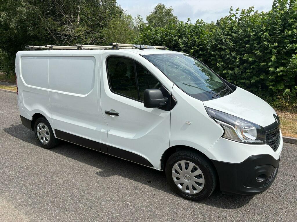 Renault Trafic 2.0 Dci Energy 28 Business Swb Standard Roof Euro White #6
