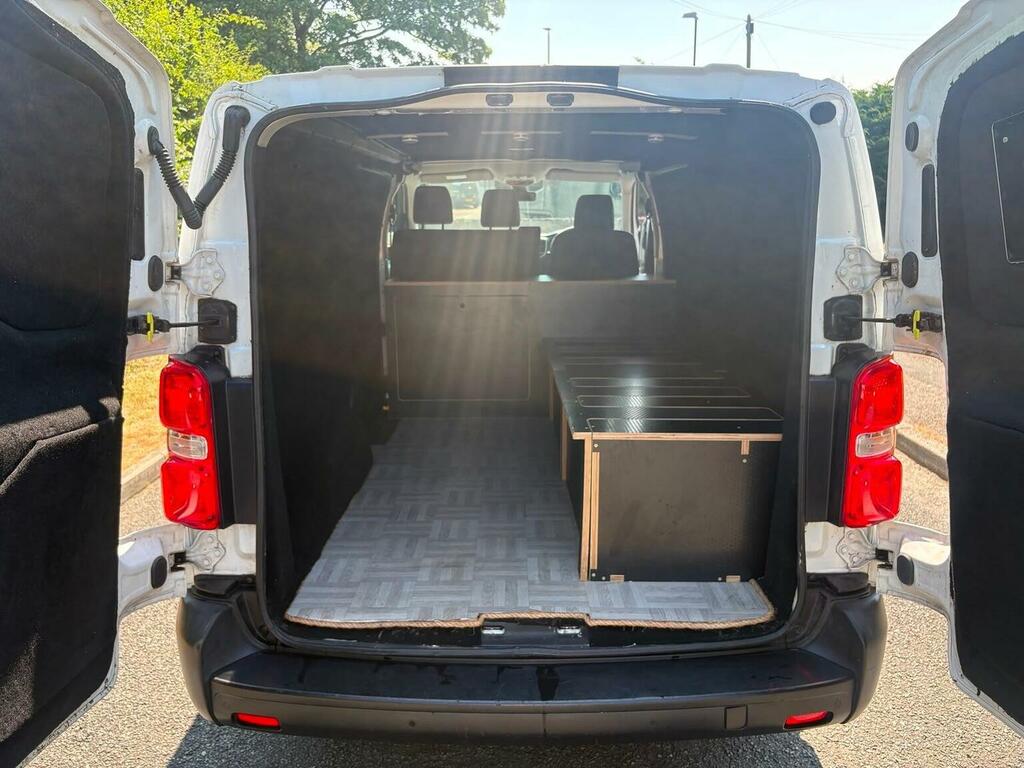 Vauxhall Vivaro 1.5 Turbo D 2900 Sportive L2 H1 Euro 6 Ss White #9