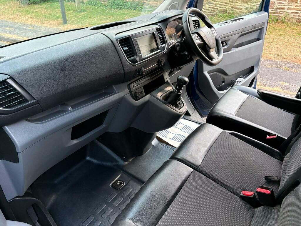 Peugeot Expert Combi Grey #8